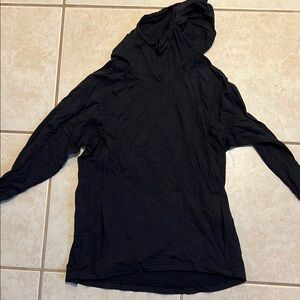 Black Hooded Pullover